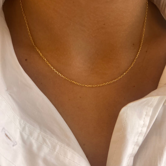 Classic Gold Cable Chain Necklace, 2.2 Grams