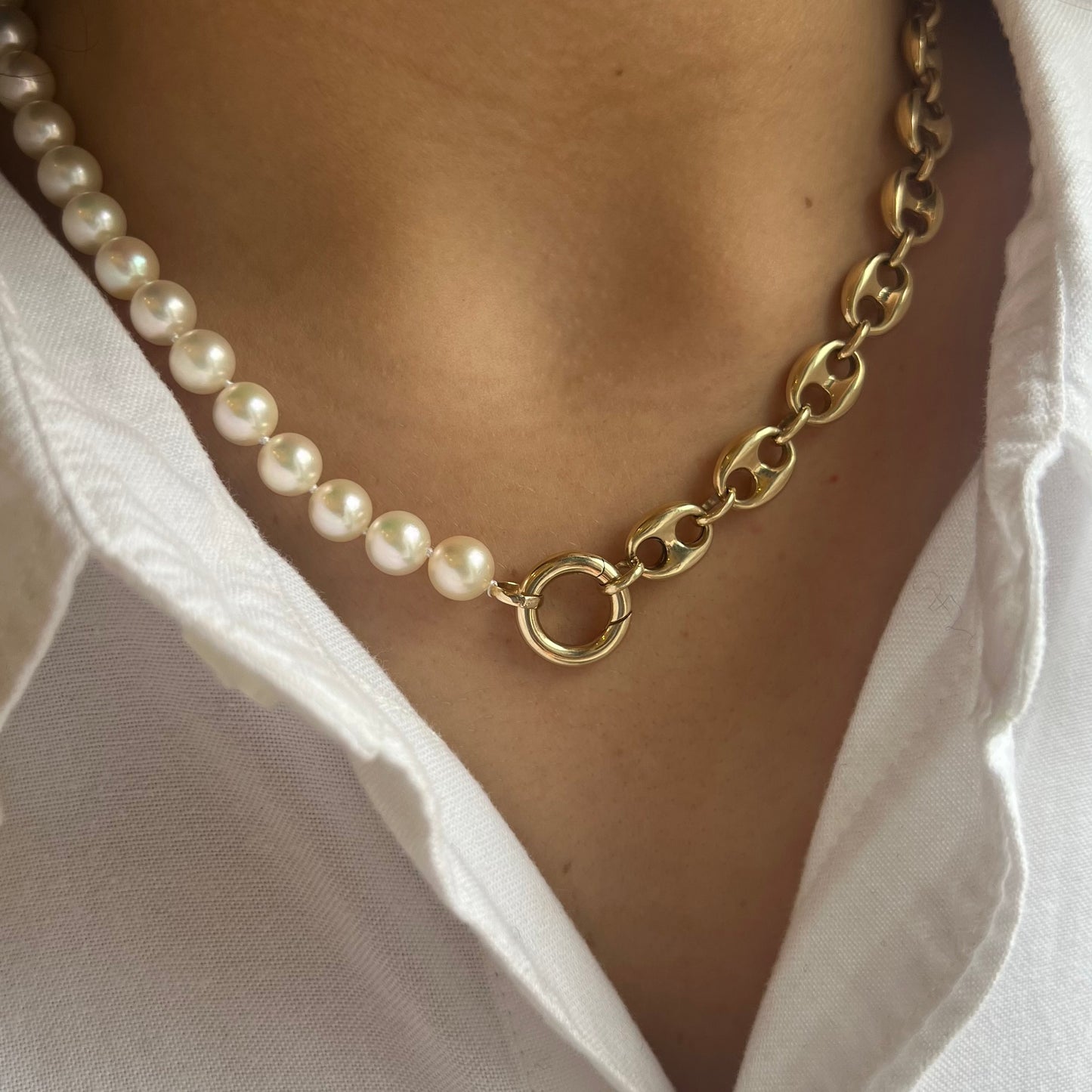 Half Pearl Half Puffed G Link Necklace with Charm Clasp