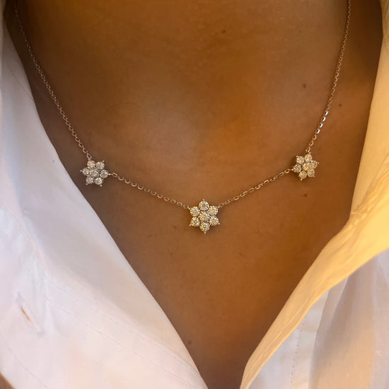 3 Graduated Diamond Flowers Necklace