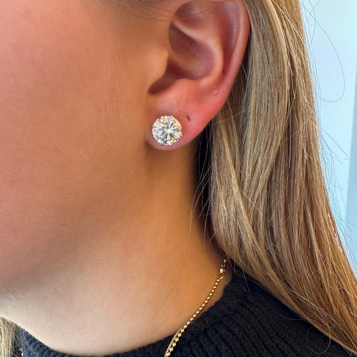 Round Lab Grown Diamond Studs F VS Set in 14K Gold Ceritifed