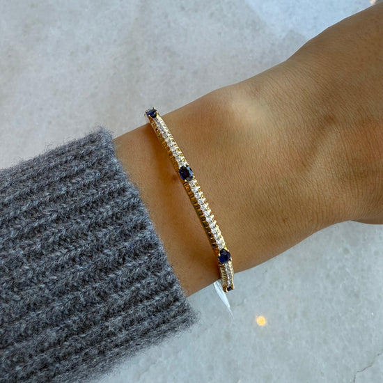 Gold & Diamond Stretch Bracelet With 8 Station Colored Stones