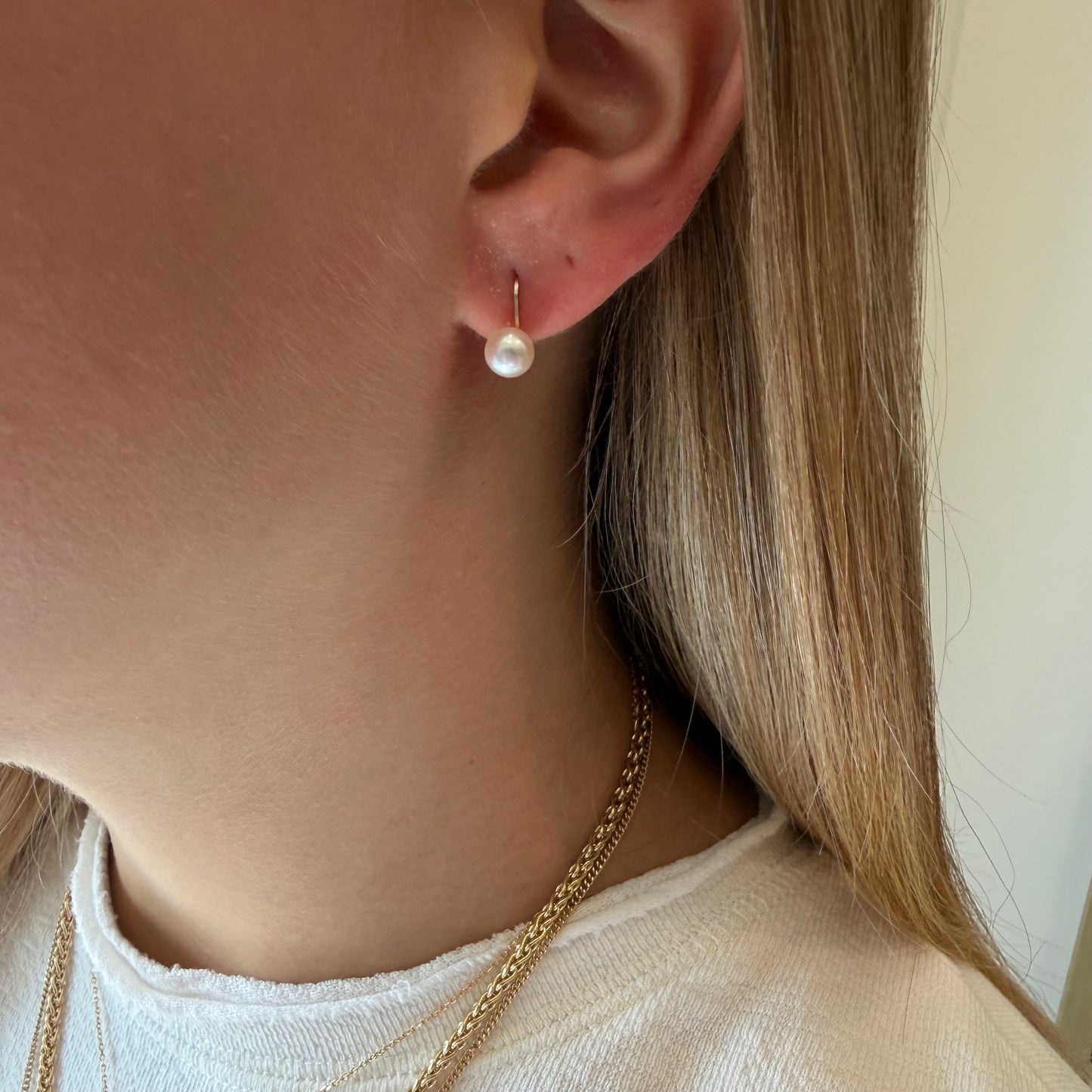 Pearl Leverbacks Earrings