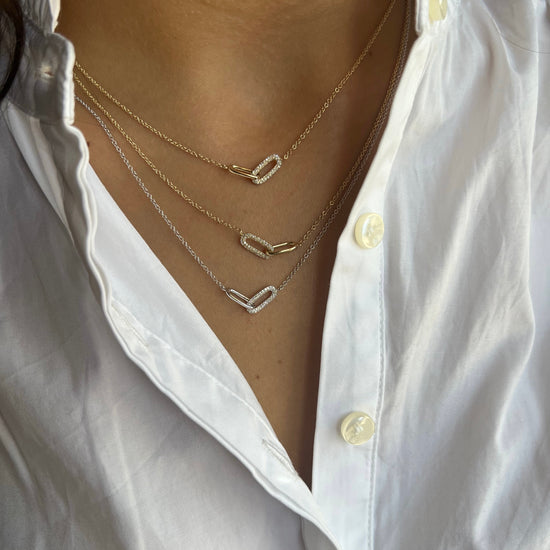 Interlocking Oval Diamond & Gold on Chain Necklace