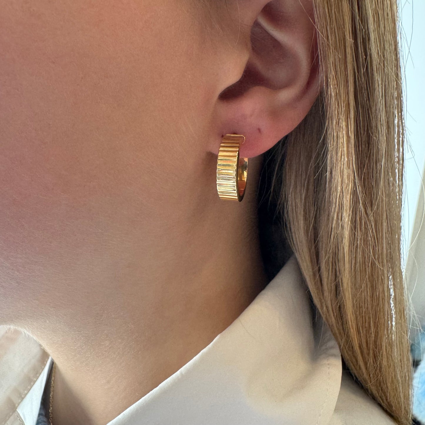 Ribbed Flat Gold Hoop