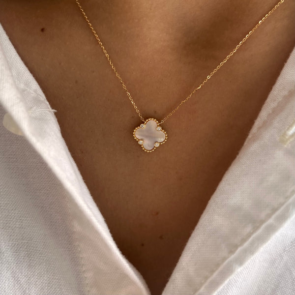 Pink Mother of Pearl & 4 Diamond Clover Necklace – Velvet Box Jewels