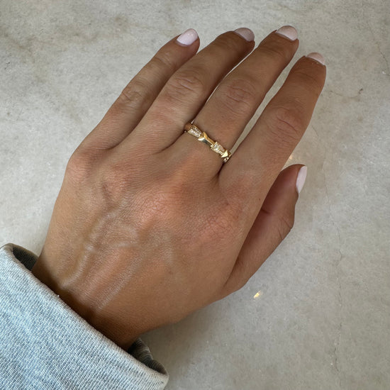 Diamond & Gold Geometric Ring