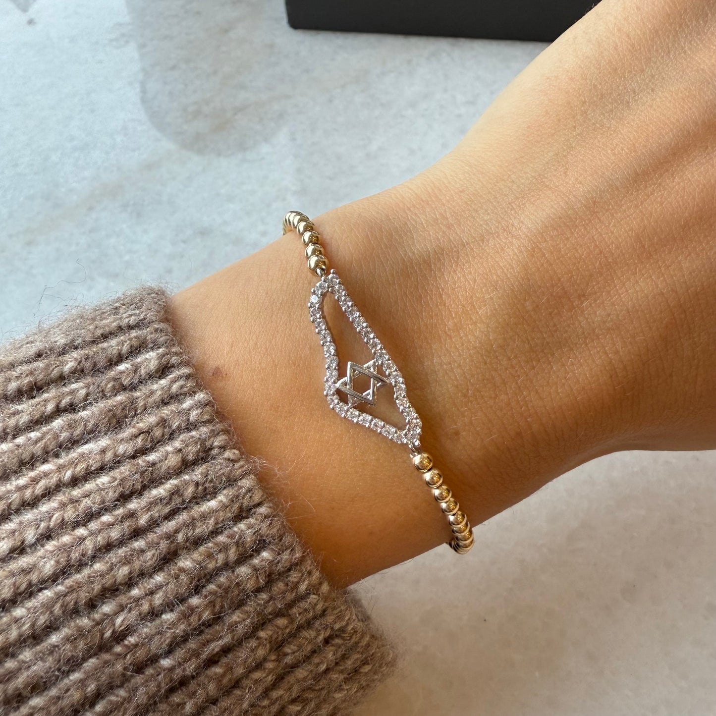 3 MM Stretch Ball Bracelet W Crystal Map of Israel & Gold Magen David