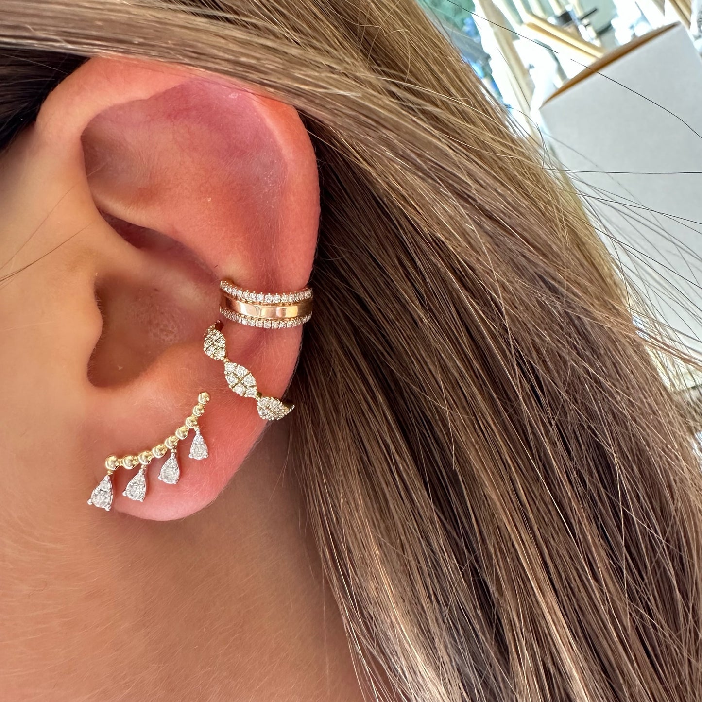 Curved Ball Bar & Hanging Diamond Pears Earring