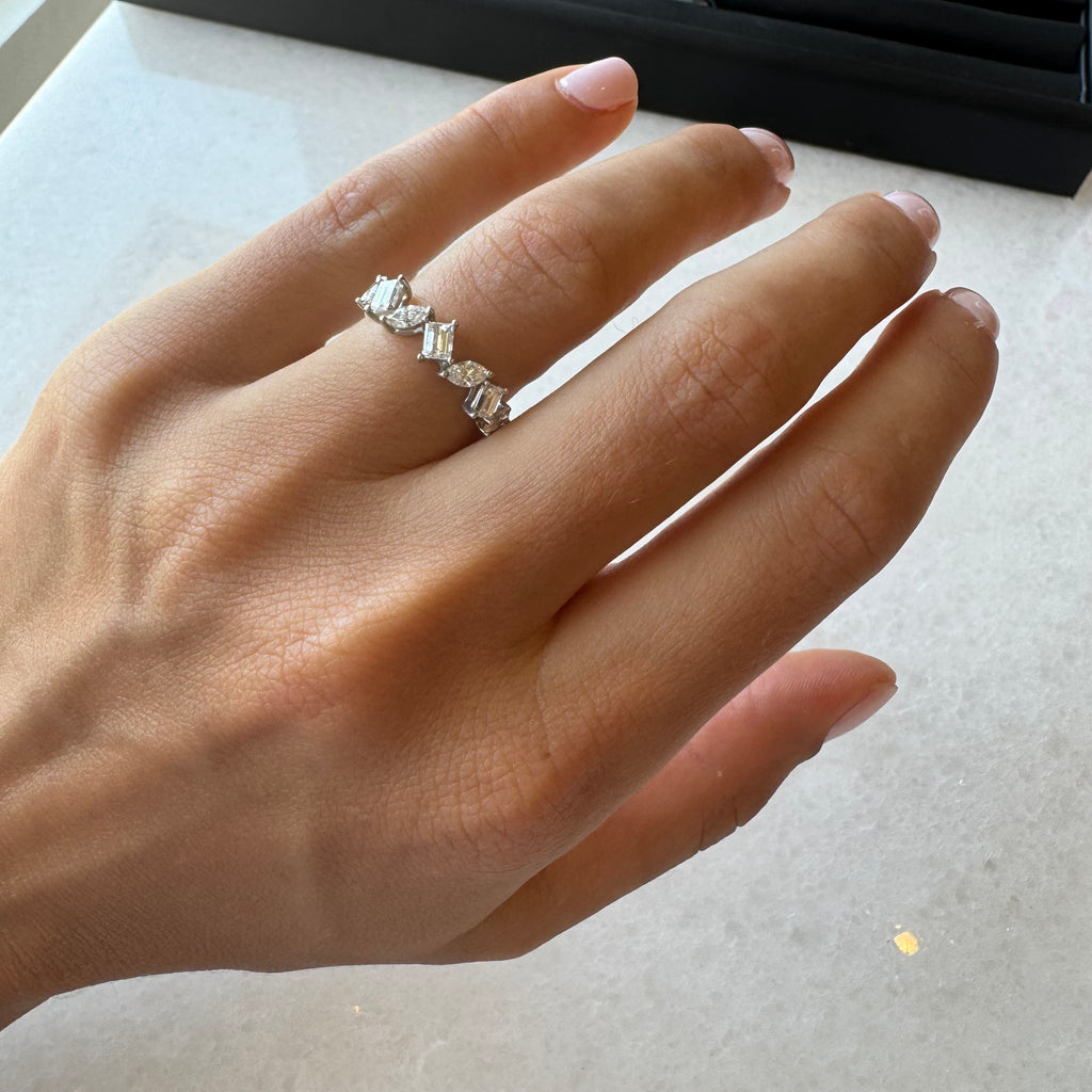 7C3AE3A3-C3DC-4ADF-B22E-