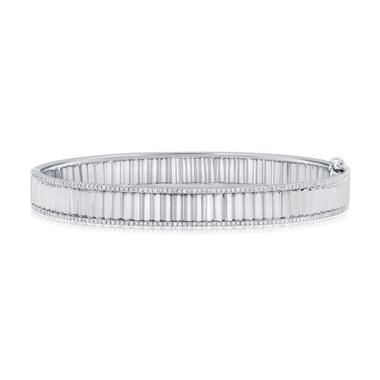 Fluted Bangle With two Rows Pave Diamonds