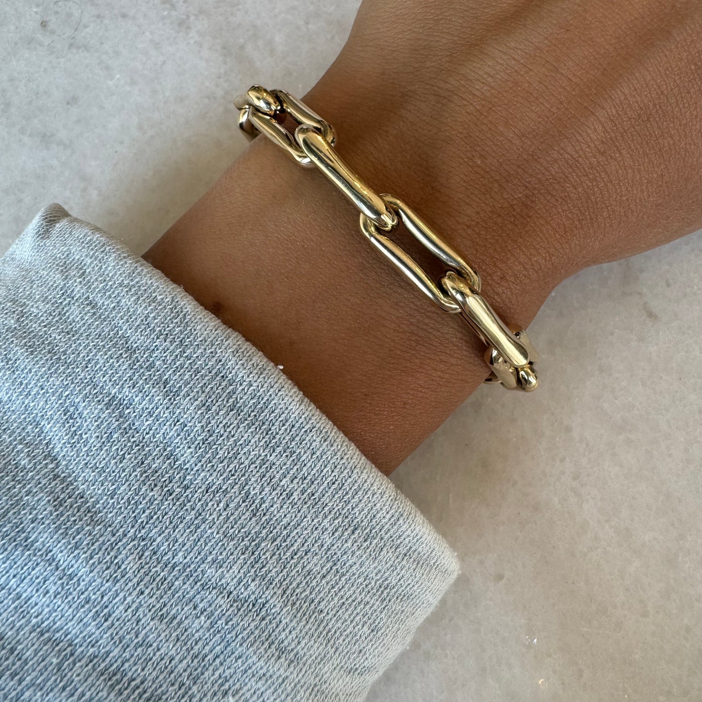 Hollow Pinched Link Bracelet