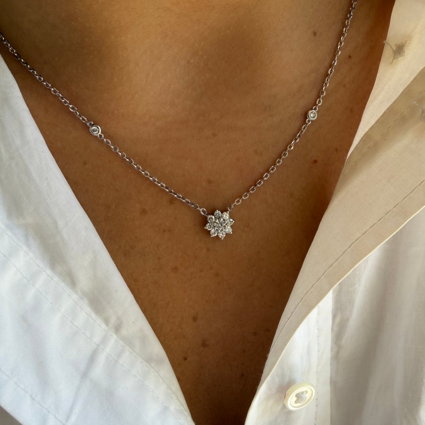 Diamond Flower & 4 Station Bezel Diamond Necklace