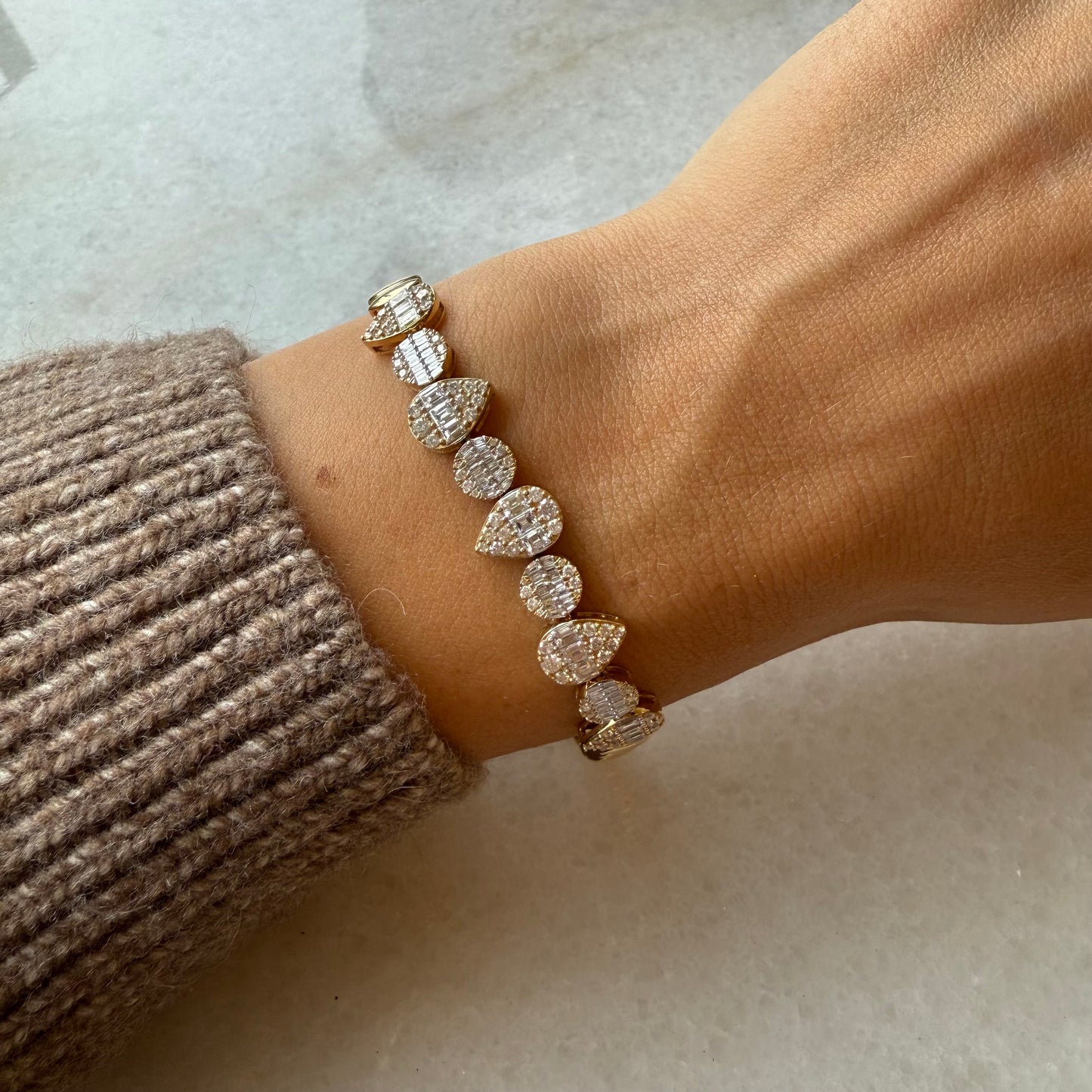 Partway Illusion Round & Pear Diamond on Gold Marquee Chain