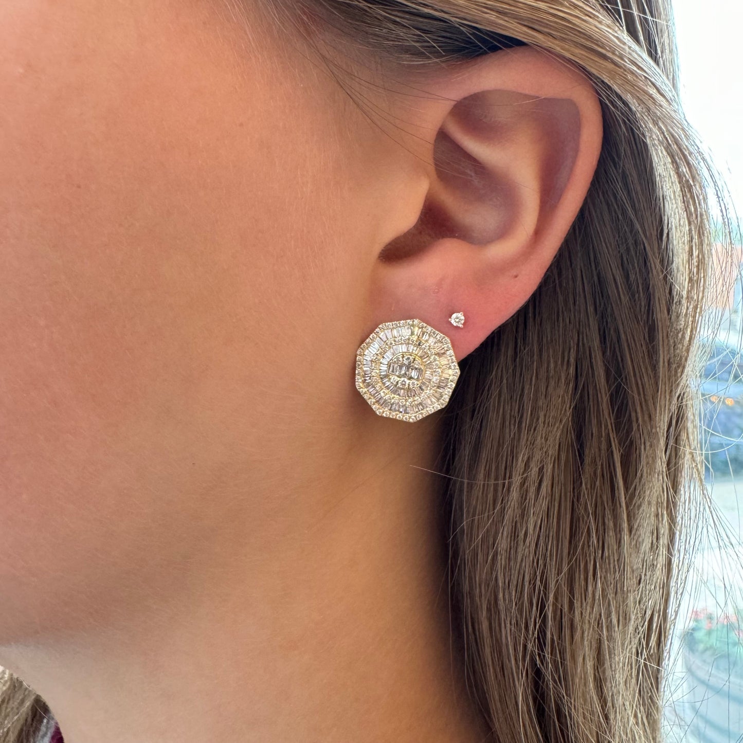 Rounded Baguette Cluster Diamond Earring