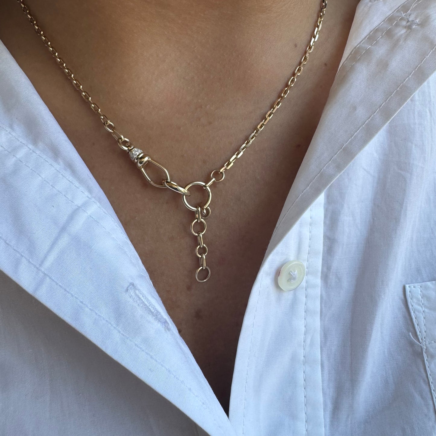 Diamond-Cut Link Chain with Clasp and Extension