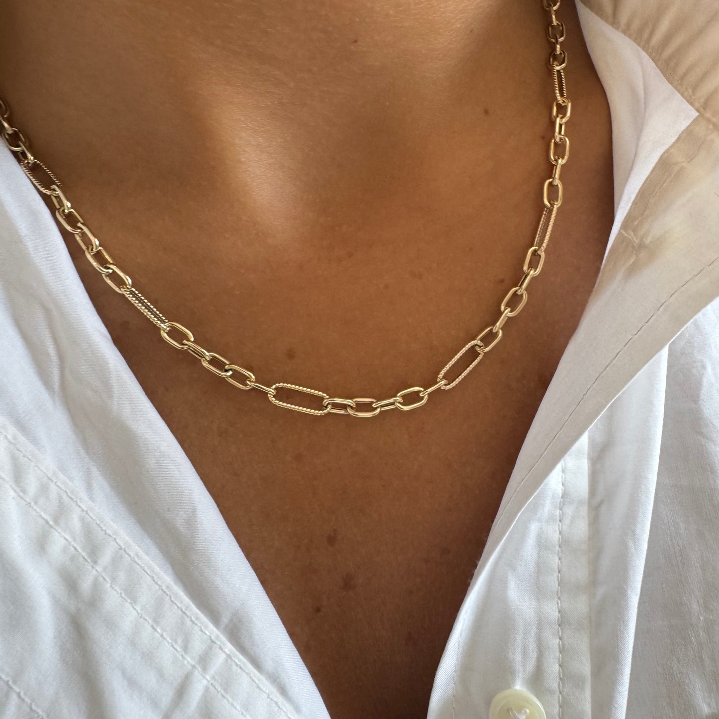 Textured Mixed Link Necklace