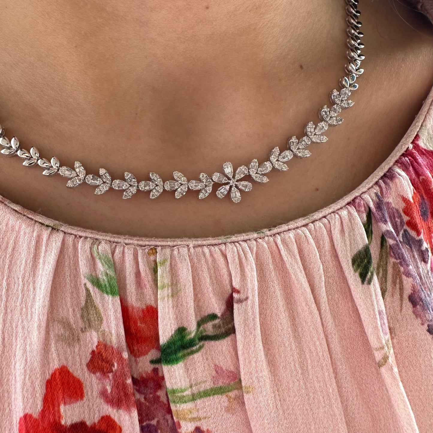 Diamond Flower & Three Petals Necklace
