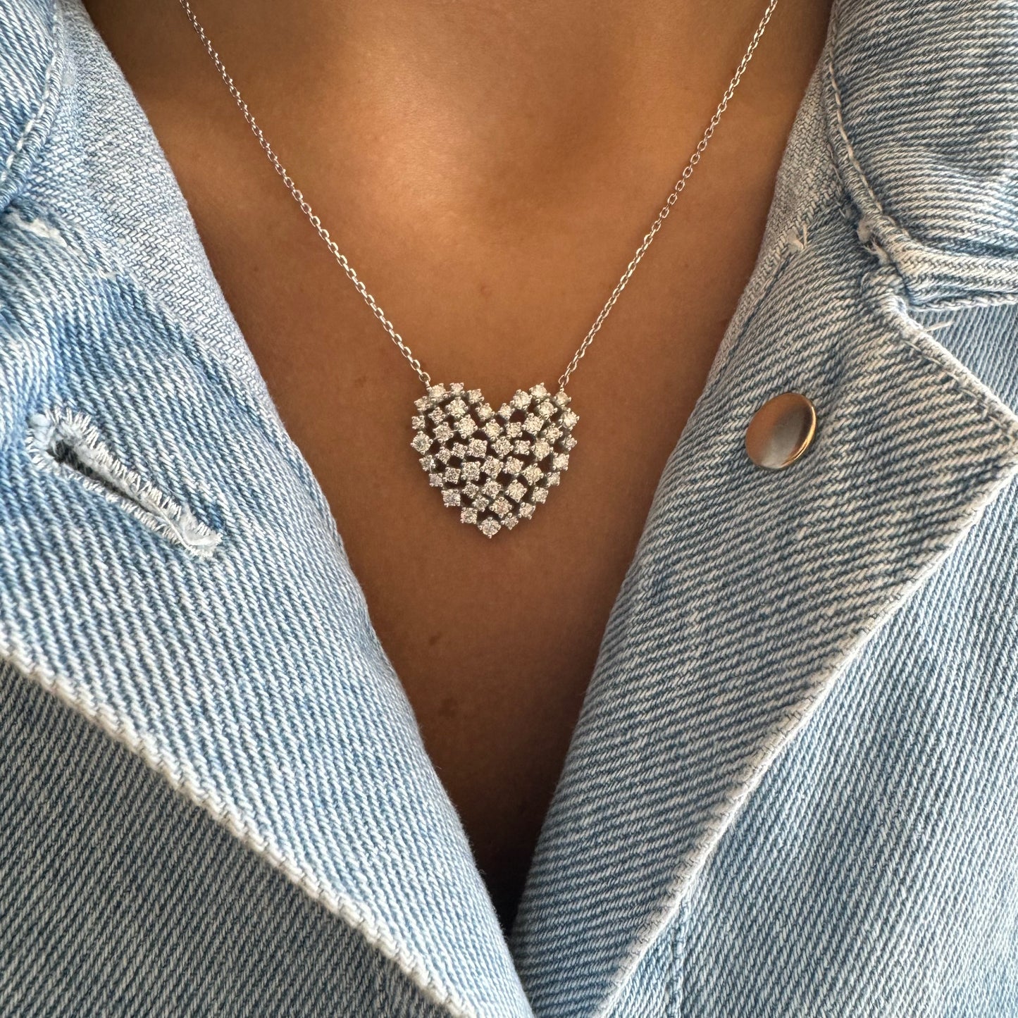 Scattered Diamond Heart On Chain Necklace