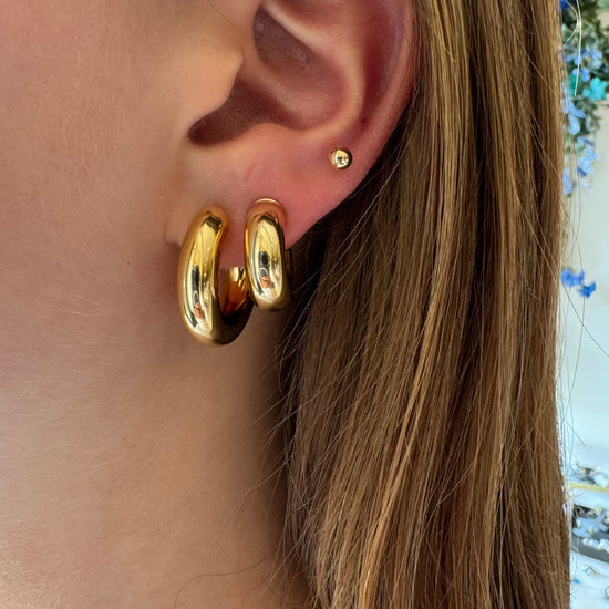 6 mm Gold Hoops