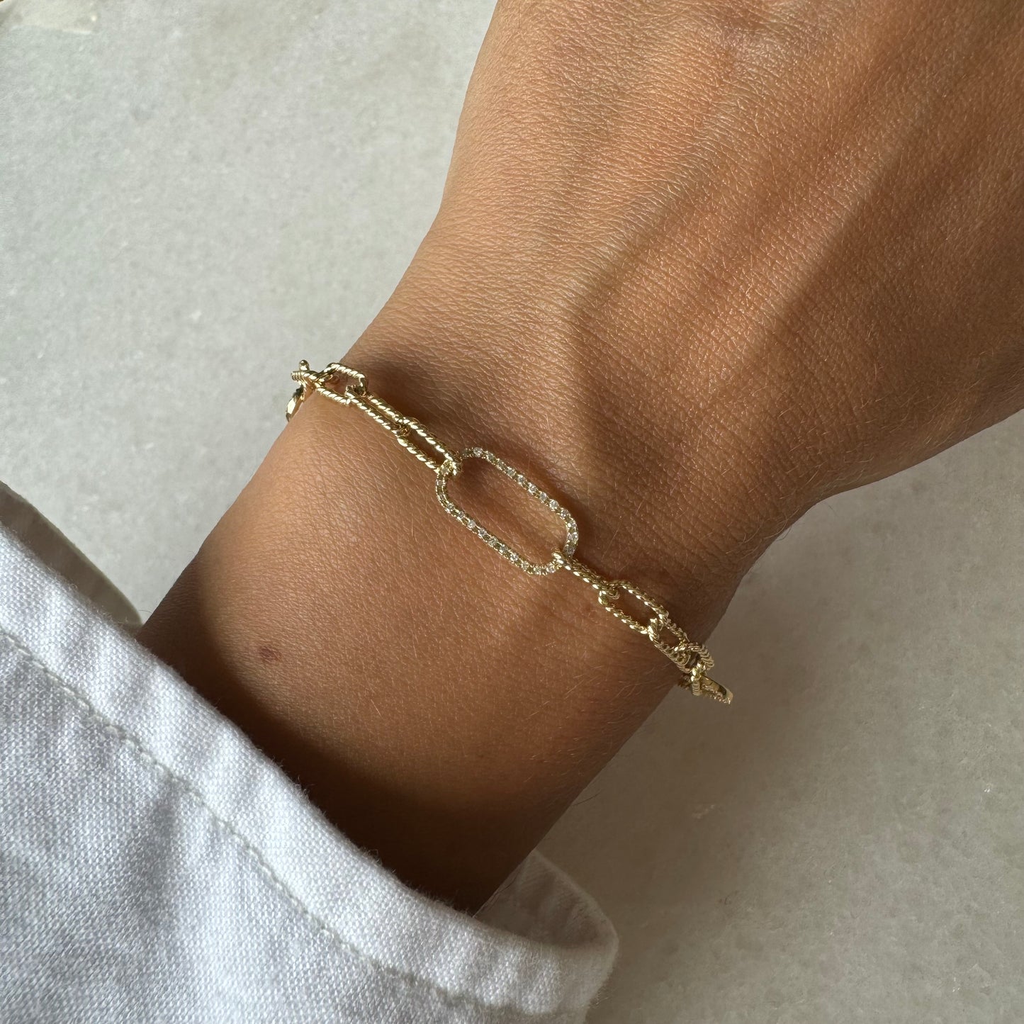 Twisted Rope Paperclip Bracelet with 3 Diamond Links