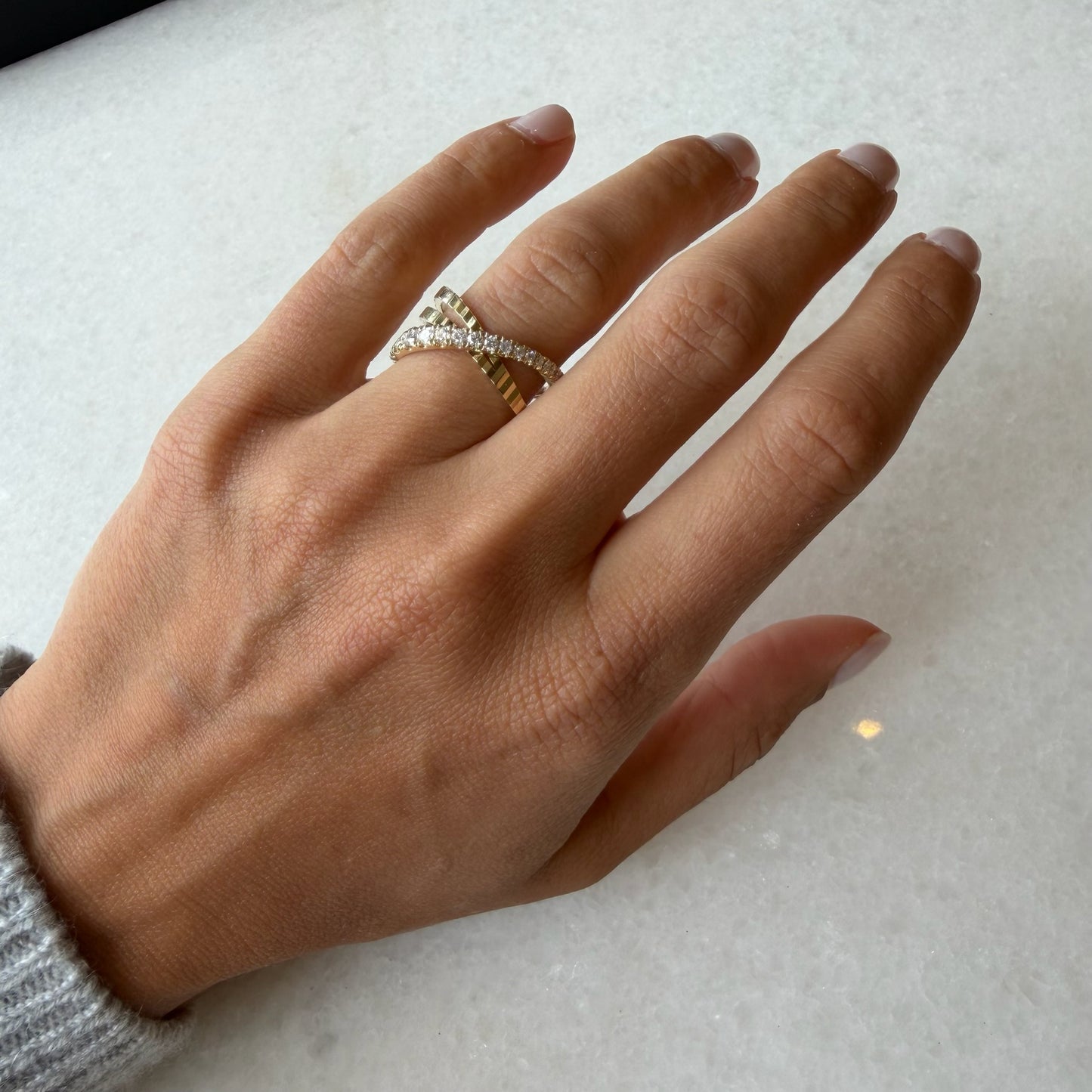 Diamond & Fluted Gold Criss Cross Ring