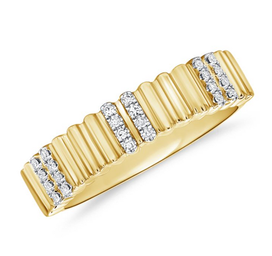 Ribbed Gold & Diamond Ring