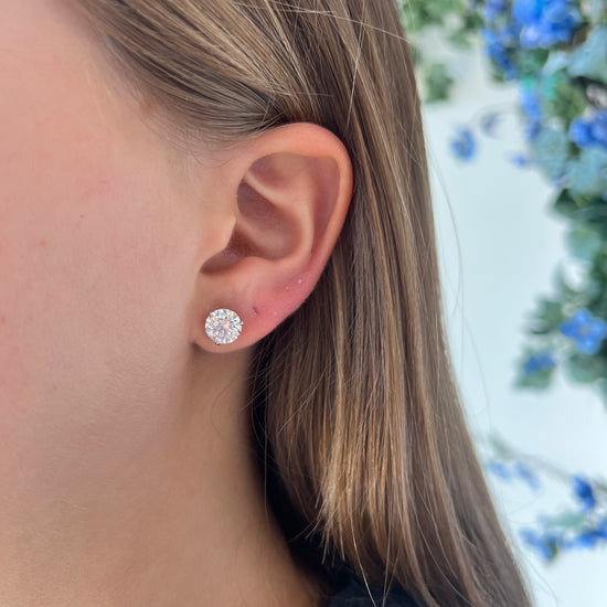 Certified Lab Grown Diamond Studs F VS1 Set in Platinum Velvet