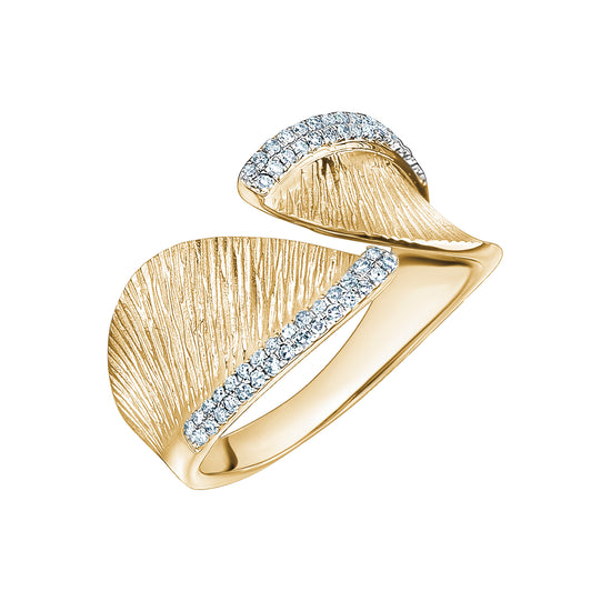 Diamond & Ribbed Gold Retro Double Leaf Ring